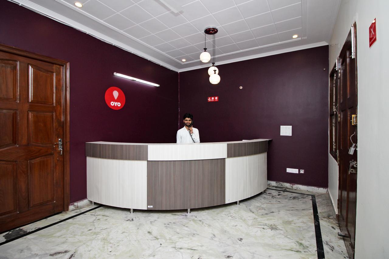 نويدا Oyo 9192 Hotel Raghav Residency المظهر الخارجي الصورة